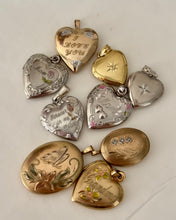 Load image into Gallery viewer, Vintage Locket Necklace
