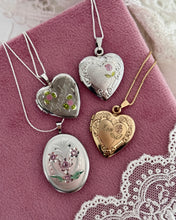 Load image into Gallery viewer, Vintage Locket Charms Necklace