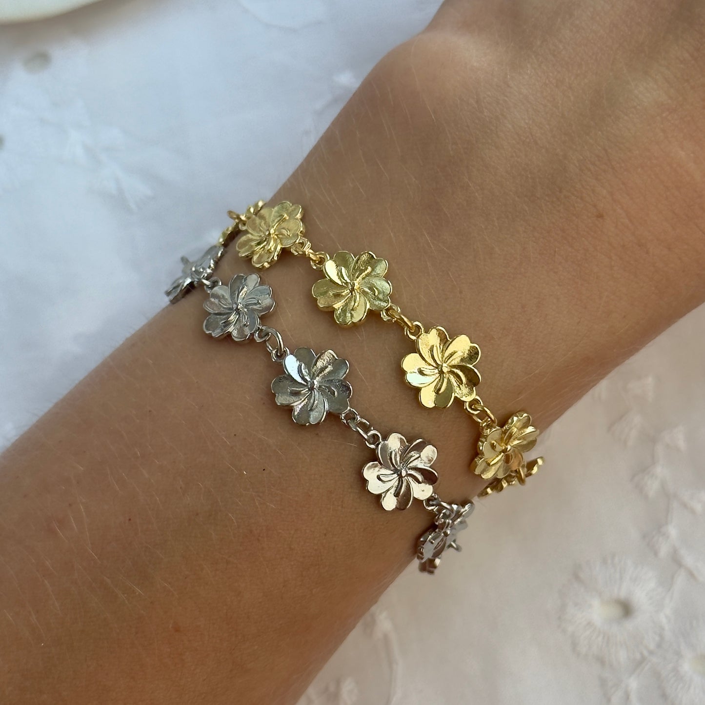 Circle of Blooms Bracelet