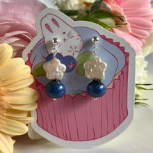 Load image into Gallery viewer, Blueberry Skies Earrings