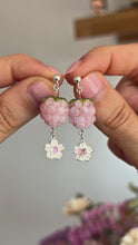 Load and play video in Gallery viewer, Blushing & Blooming Earrings
