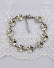 Load image into Gallery viewer, Circle of Blooms Bracelet
