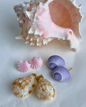 Load image into Gallery viewer, Listen to the Sea Earrings
