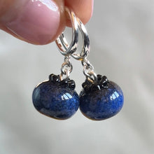 Load image into Gallery viewer, Bluearberry Earrings
