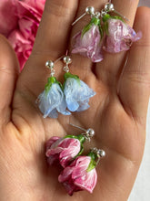 Load image into Gallery viewer, Bell Flower Earrings
