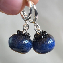 Load image into Gallery viewer, Bluearberry Earrings
