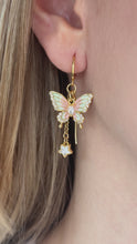 Load and play video in Gallery viewer, Petalfly Earrings
